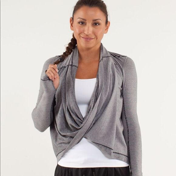 Lululemon Iconic Sweater Wrap - Picture 2 of 12